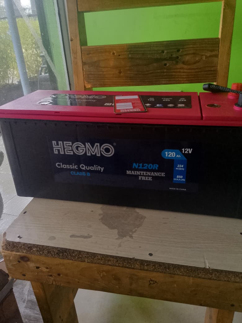 Hegmo N120 120 Amperes HiWay - Ultra Low Maintenance Black Coloured Battery - SIDE