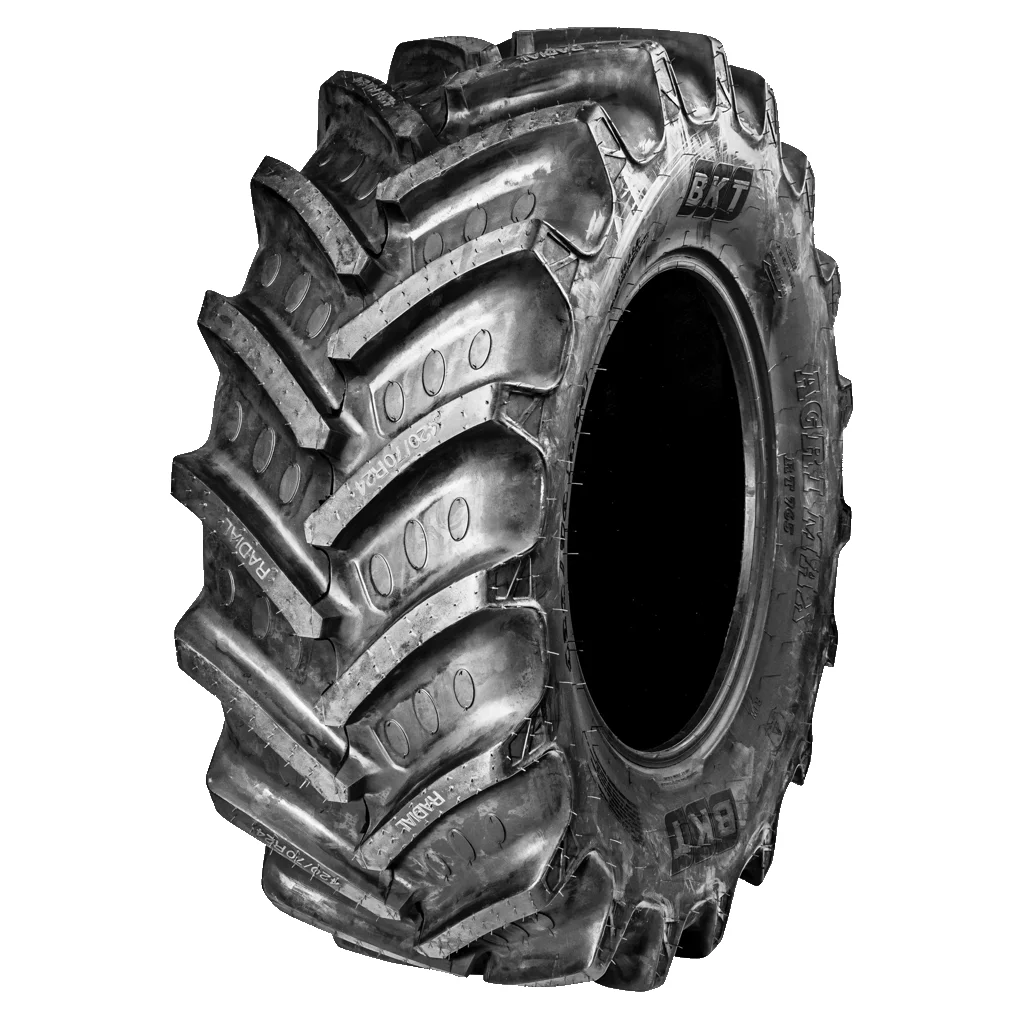 BKT 520/70 R 38 RT765 Pattern Tyre